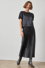 Load image into Gallery viewer, Lilla P Slub Woven Bias Skirt in Black view 4
