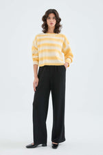 Load image into Gallery viewer, Wide Leg Pants in Black

