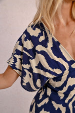 Load image into Gallery viewer, Printed Maxi Dress in Thais Navy
