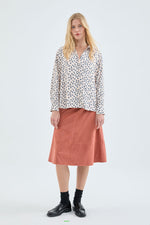 Load image into Gallery viewer, Heart Print Blouse in Cream
