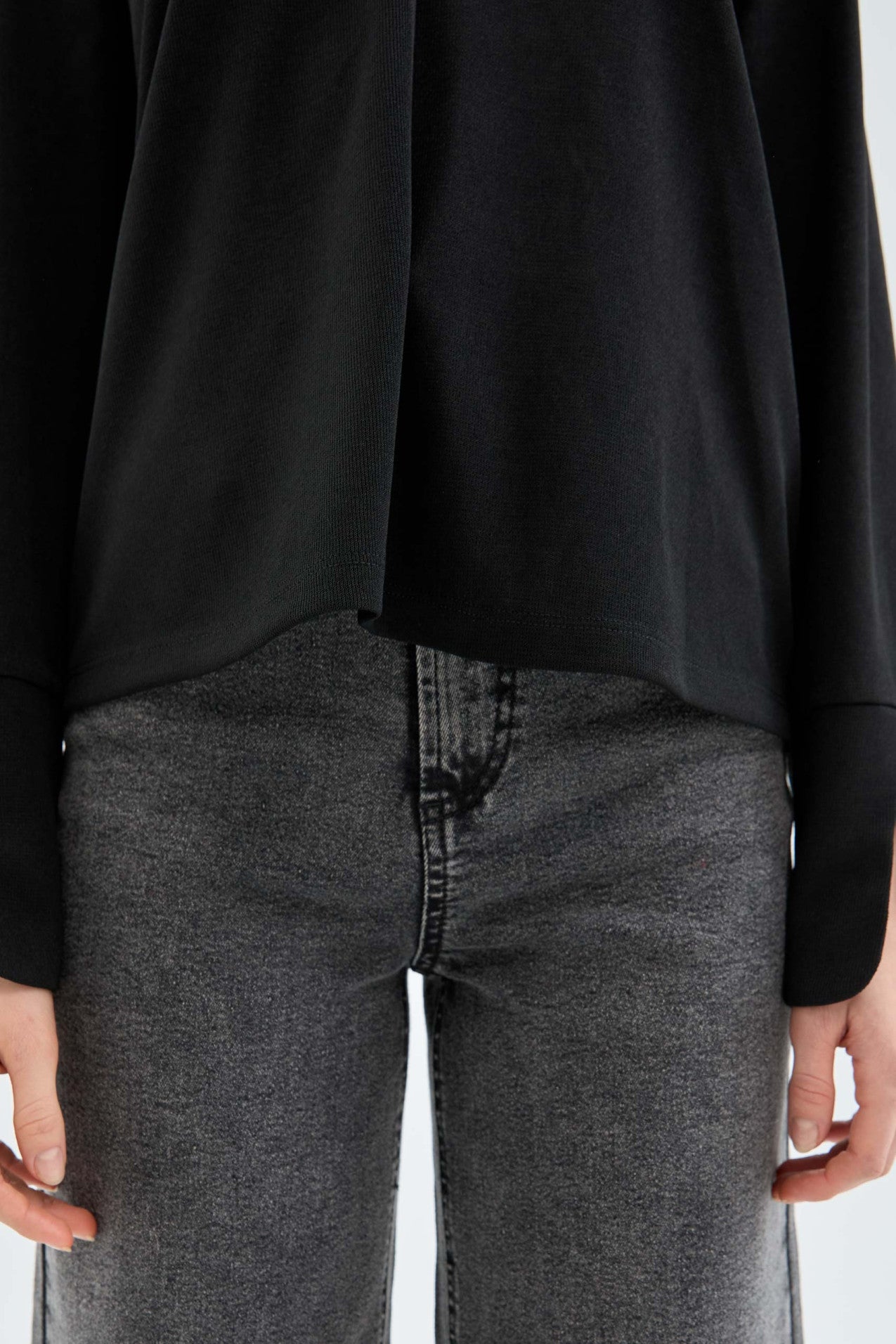Lapel Collar Ribbed Knit Top in Black