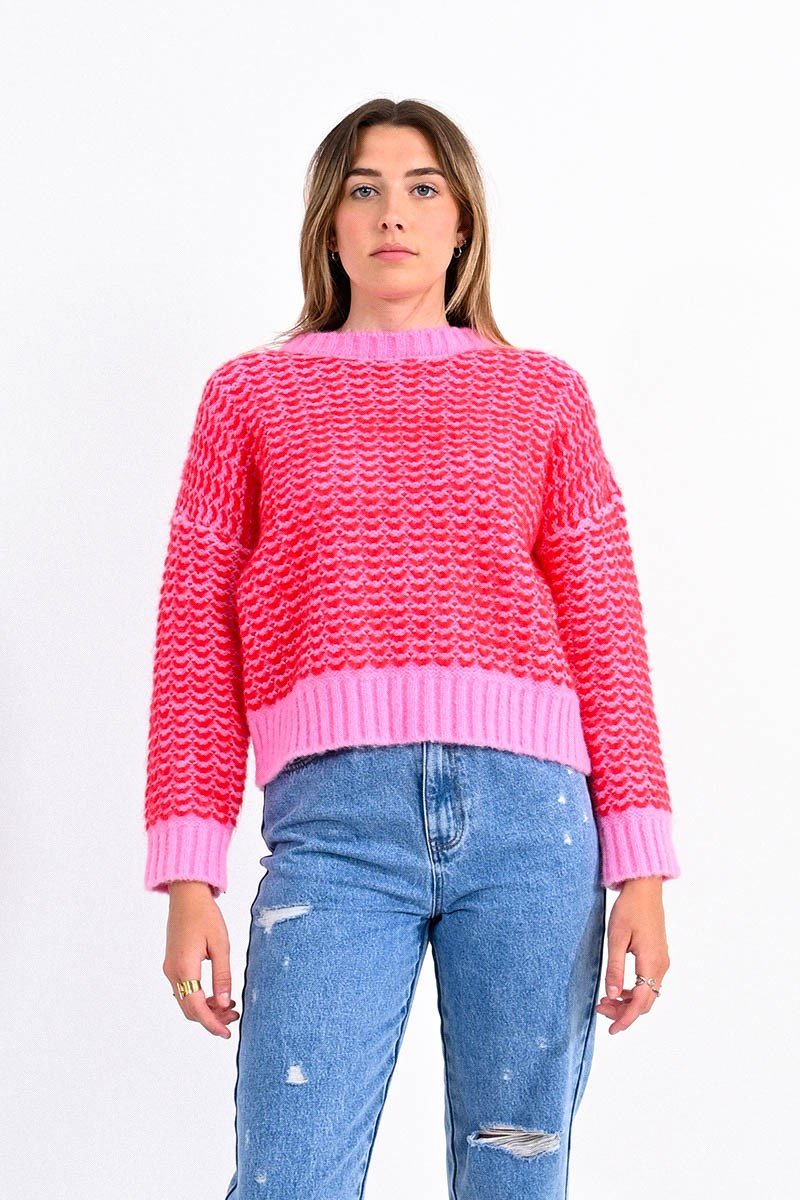 Cropped Patterned Knit Sweater in Fuchsia
