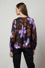 Load image into Gallery viewer, Isra Printed Blouse in Fiji
