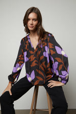 Load image into Gallery viewer, Isra Printed Blouse in Fiji

