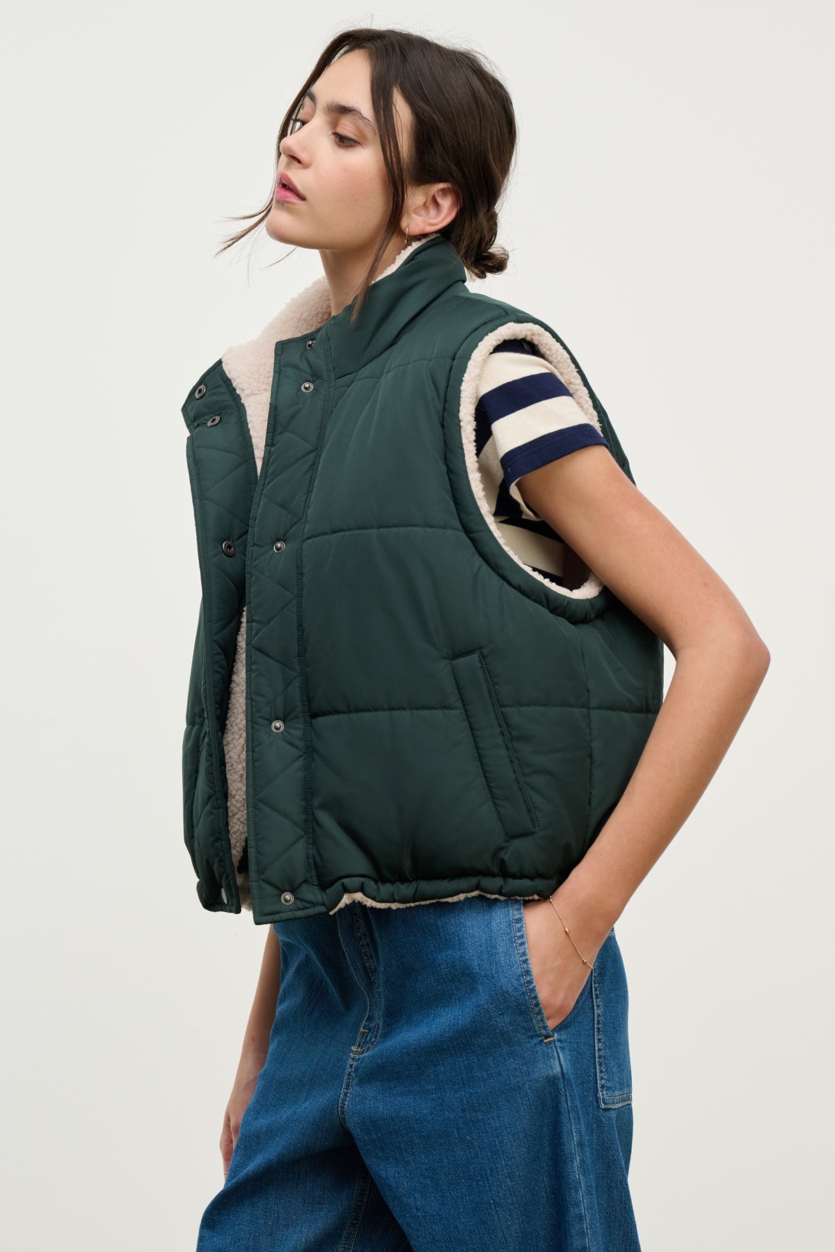 Cathy Reversible Sherpa Vest in Alpine – Mint Julep