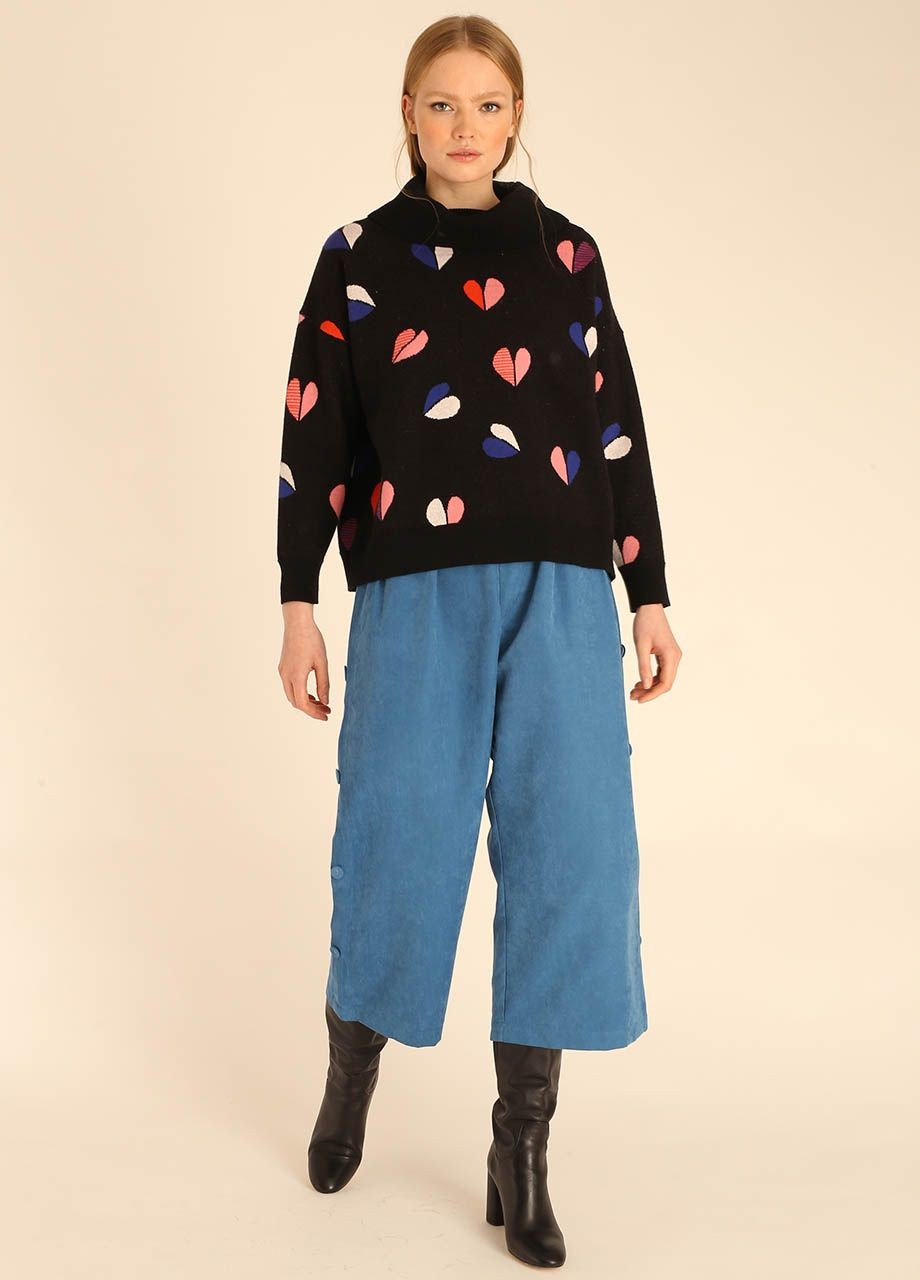 Hearts Turtleneck Sweater in Black