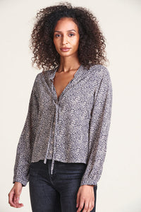 Jessie Shirt in Beige Print
