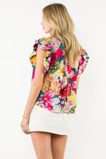 Load image into Gallery viewer, Flutter Sleeve Floral Top in Fuchsia
