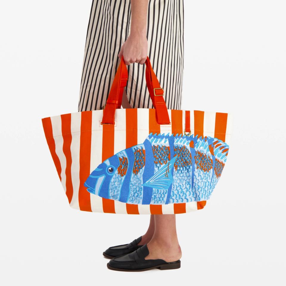 Large Carrier Strap Bag in Tango Orange – Mint Julep