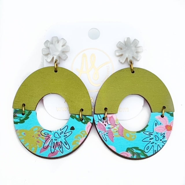 Amanda Earring in Solid Olive Floral Fern on Teal