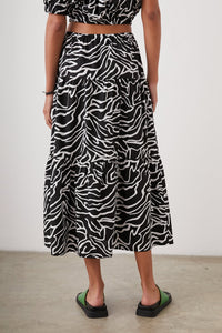 Mary Skirt in Contour Lines